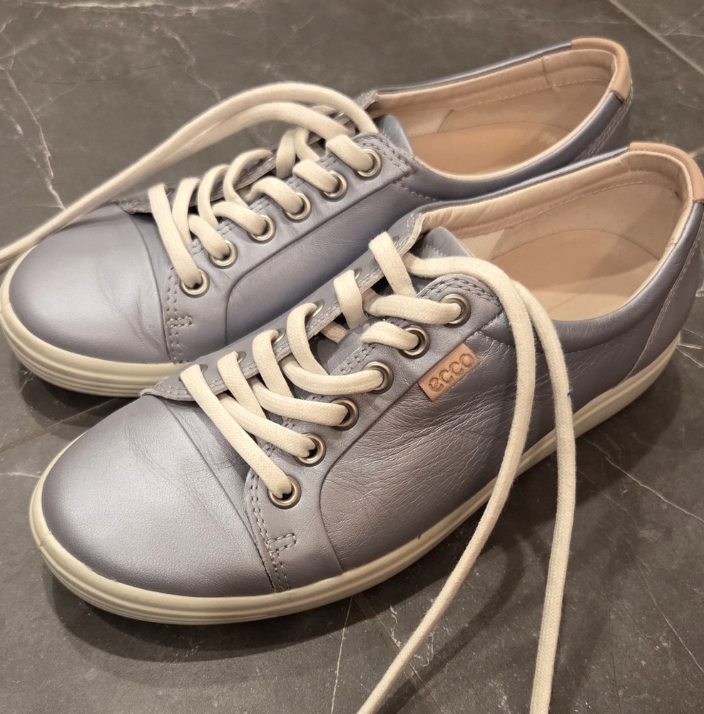 Ecco Soft 7 Leather Lace-Up Casual Sneaker